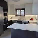 Вилла Poros 2